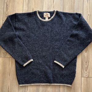 Woolrich Navy and Cream Crewneck wool Sweater